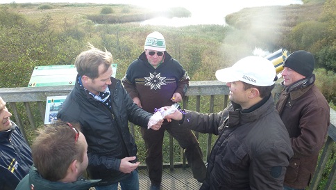 Ein emotionaler Moment: Papa Rocket erhält sein Geschenk!