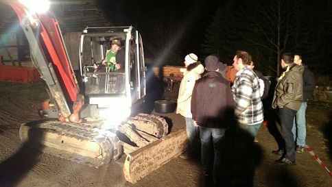 Ja, wer baggert da so spät noch ...?